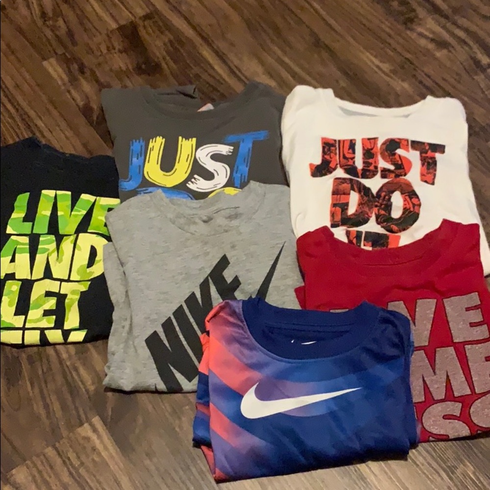 6 Nike 4t shirts
